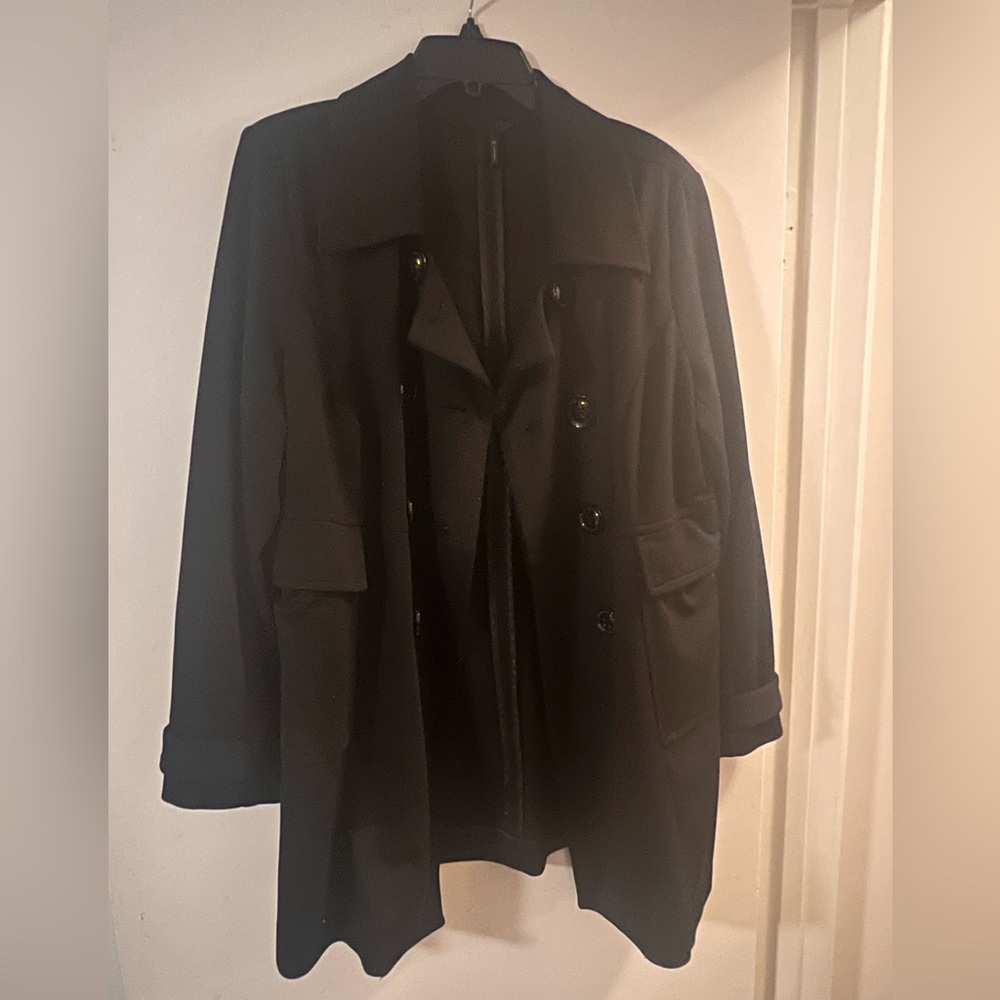 Lightweight dress coat